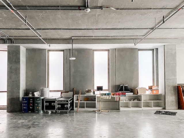 Монтаж натяжных потолков